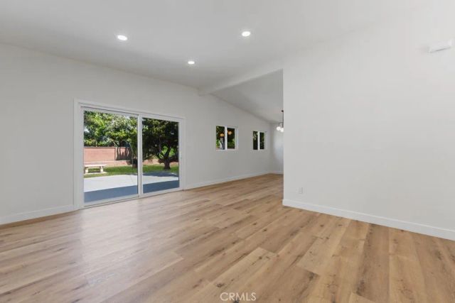 1431 Raymar, Santa Ana, CA 92703