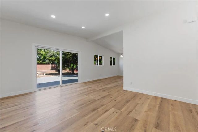 1431 Raymar, Santa Ana, CA 92703