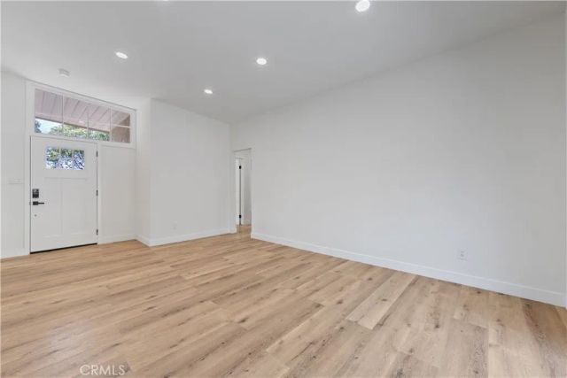 1431 Raymar, Santa Ana, CA 92703