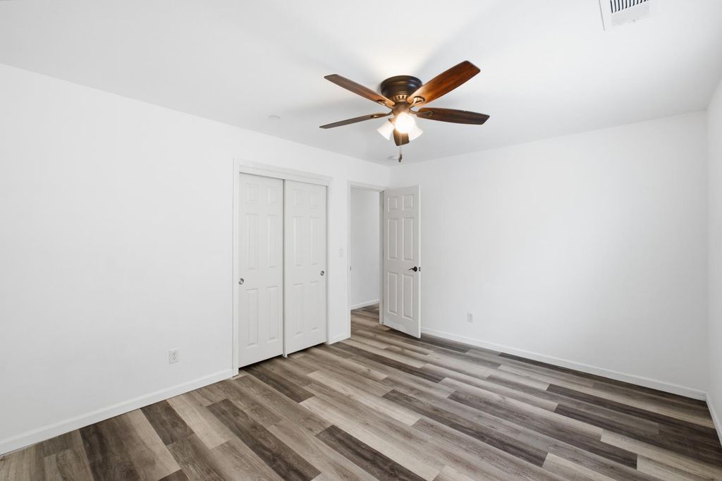 Image 18 of property listing at 1781 Diamond Avenue, Sanger, CA 93657