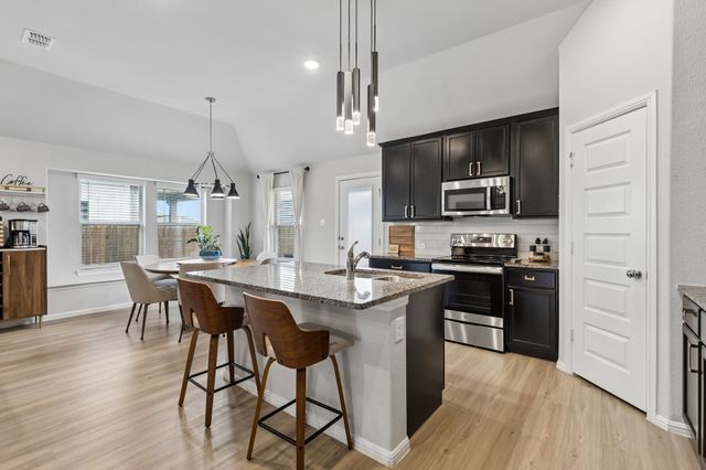 217 Crescent Avenue, Melissa, TX 75454