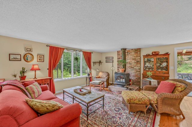 29 Wooley Pasture Road, Plymouth, NH 03264