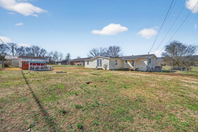 493 Woodmont Drive, Whitwell, TN 37397