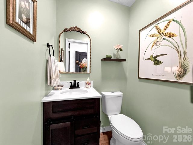211 Rustic Road, Waynesville, NC 28786