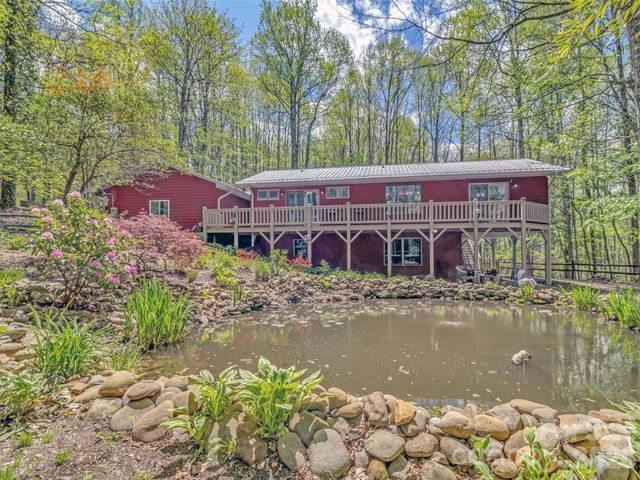 211 Rustic Road, Waynesville, NC 28786