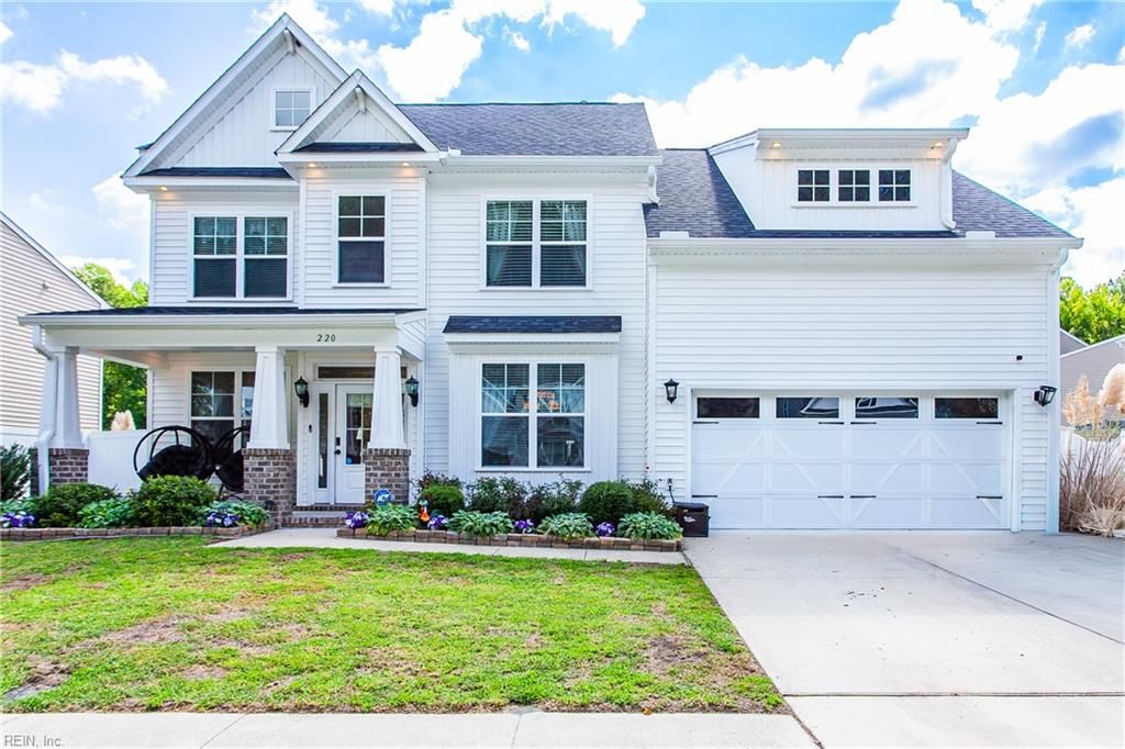 220 Ians WAY, Chesapeake, VA 23320