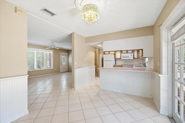 284 35th Avenue, Vero Beach, FL 32968