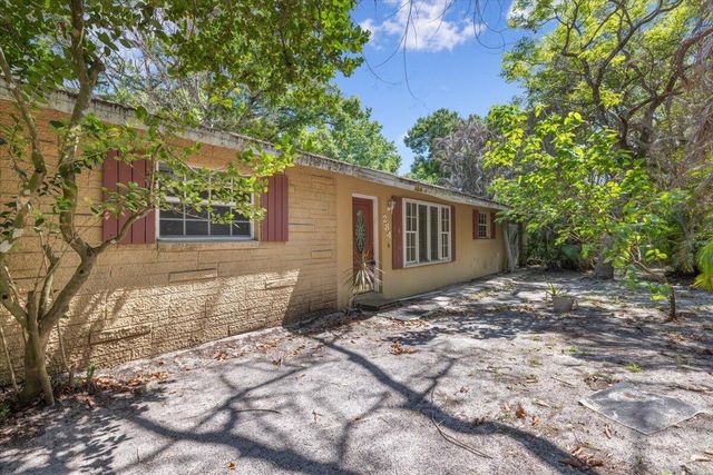 284 35th Avenue, Vero Beach, FL 32968