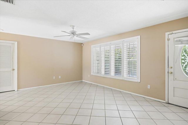 284 35th Avenue, Vero Beach, FL 32968