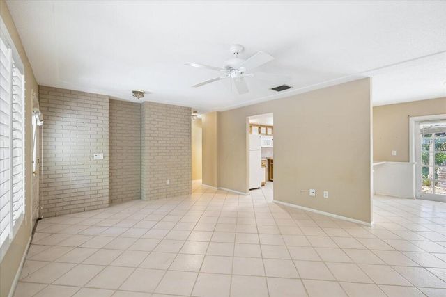 284 35th Avenue, Vero Beach, FL 32968