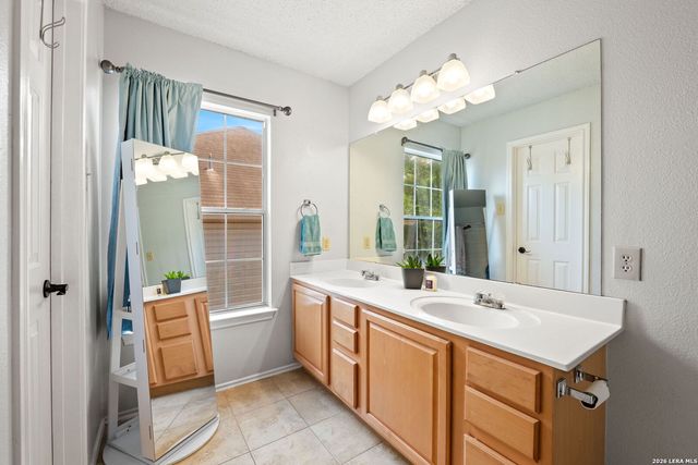 10214 Wilderness Gap, San Antonio, TX 78254