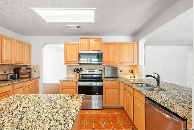 10214 Wilderness Gap, San Antonio, TX 78254