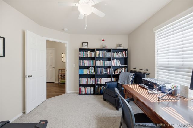 5921 E 148th Place S, Bixby, OK 74008