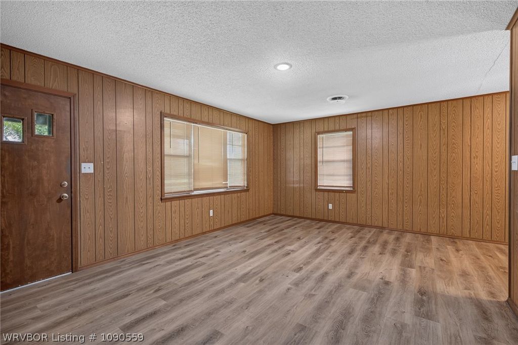 1515 Oak Grove Road 1515 Oak Grove Road