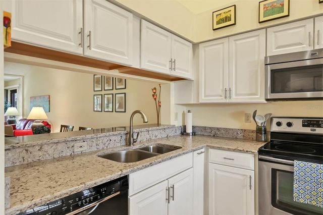 4513 MORNINGSIDE 4, Sarasota, FL 34235