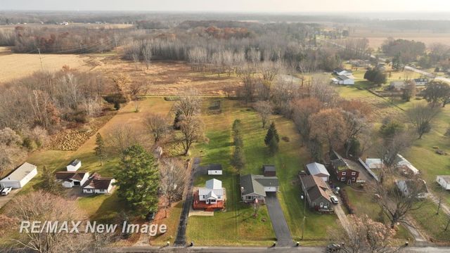 2845 Weigl Road, Saginaw, MI 48609