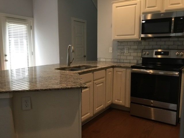 3802 SW Peachwood Drive, Bentonville, AR 72712