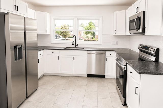 3354 Mountainbrook Avenue, North Charleston, SC 29420