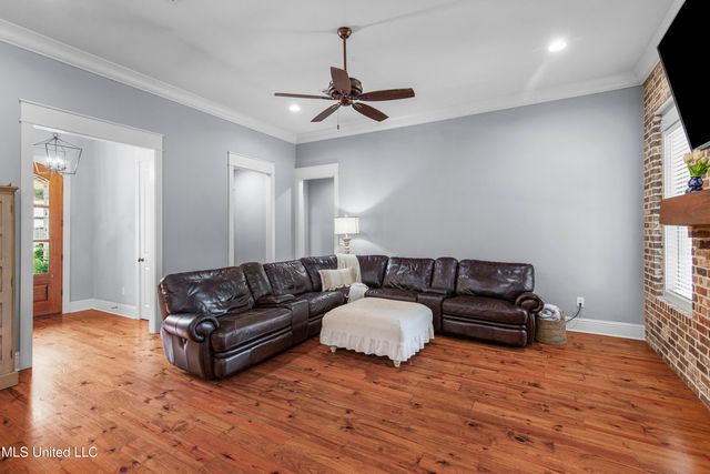 213 Wellington Way, Brandon, MS 39047