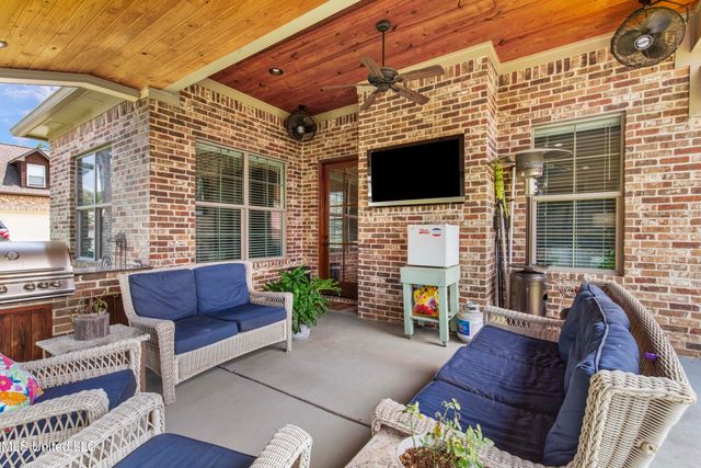 213 Wellington Way, Brandon, MS 39047