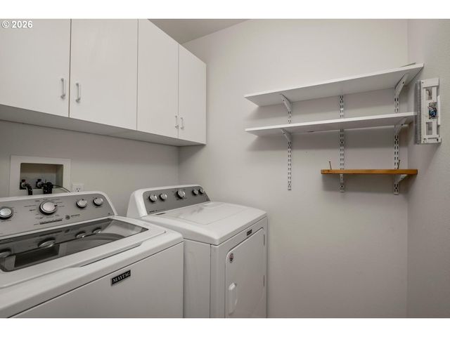 4884 Nw PROMENADE Ter 310, Portland, OR 97229