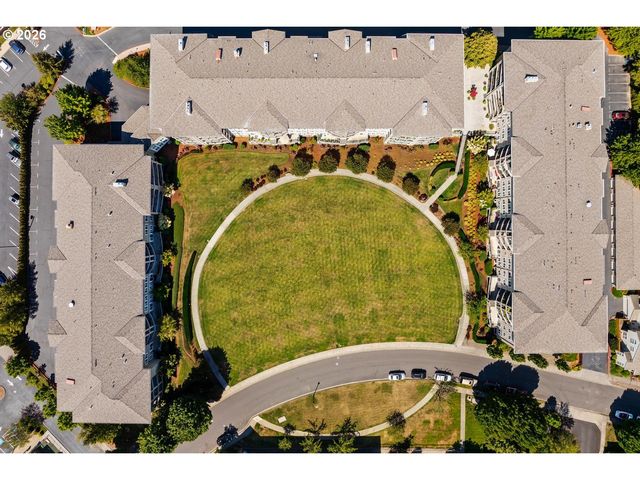 4884 Nw PROMENADE Ter 310, Portland, OR 97229