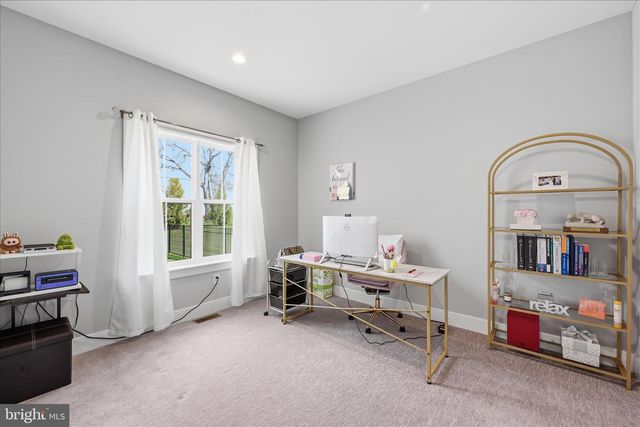 203 WRIGHT DR, Mechanicsburg, PA 17055