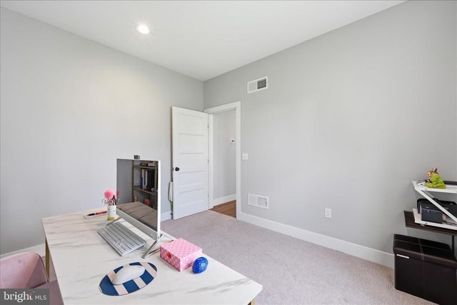 203 WRIGHT DR, Mechanicsburg, PA 17055