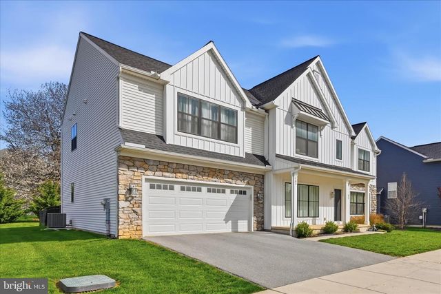 203 WRIGHT DR, Mechanicsburg, PA 17055