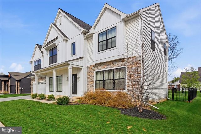 203 WRIGHT DR, Mechanicsburg, PA 17055