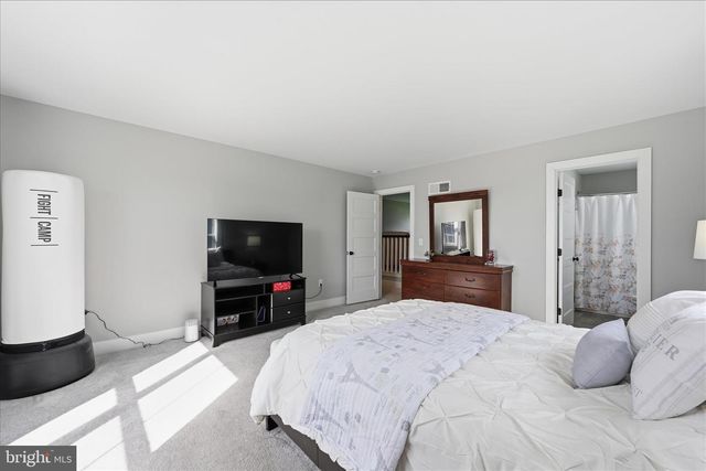 203 WRIGHT DR, Mechanicsburg, PA 17055