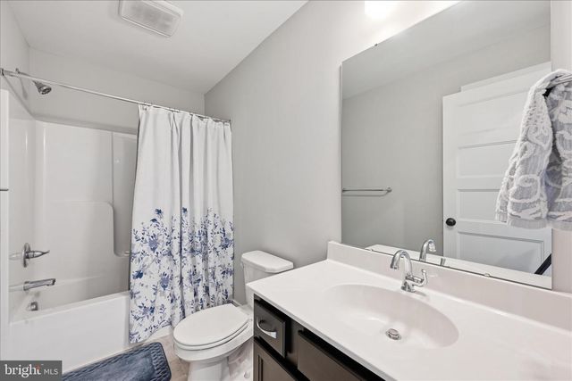 203 WRIGHT DR, Mechanicsburg, PA 17055