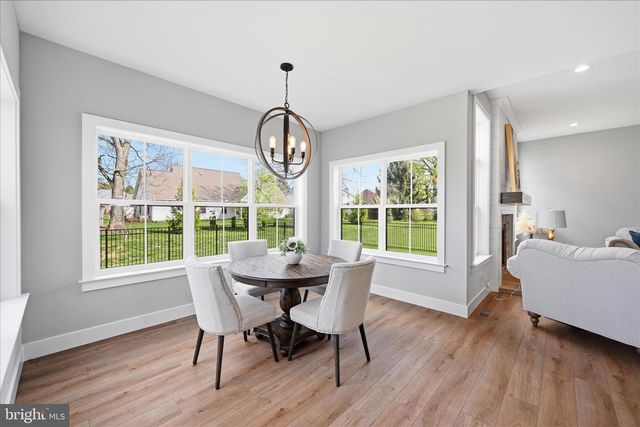 203 WRIGHT DR, Mechanicsburg, PA 17055