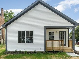 3325 Hanna Avenue, Cincinnati, OH 45211