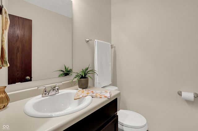 9605 Cedar Cove Lane, Indianapolis, IN 46250