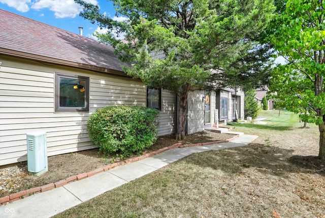 9605 Cedar Cove Lane, Indianapolis, IN 46250