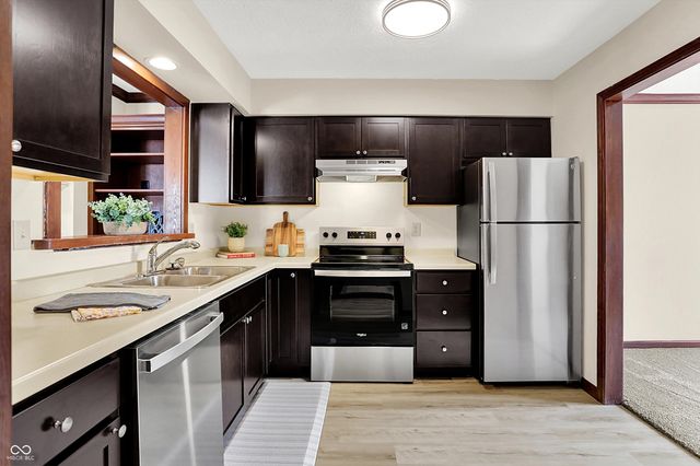 9605 Cedar Cove Lane, Indianapolis, IN 46250