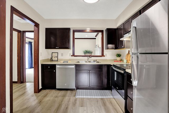 9605 Cedar Cove Lane, Indianapolis, IN 46250