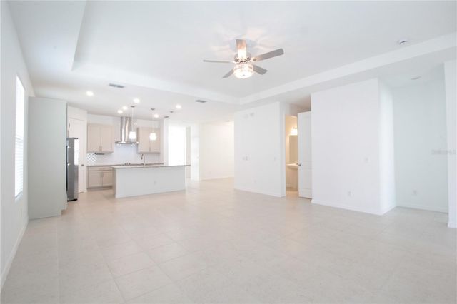 3126 VOYAGER AVENUE, St Cloud, FL 34771