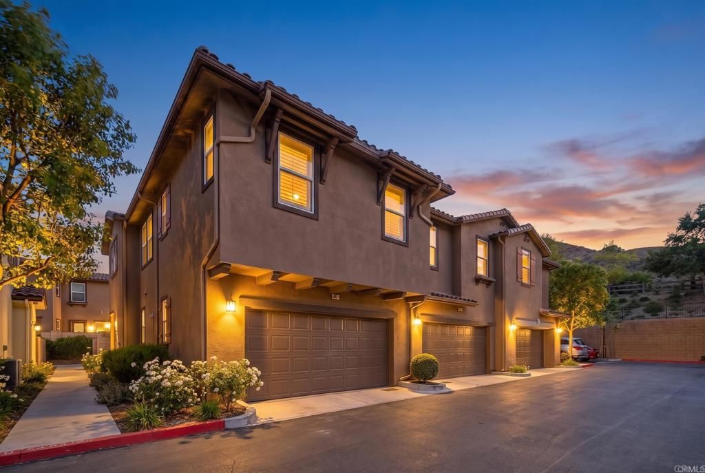 2487 Ascending Oaks Lane 1, Simi Valley, CA 93063 — exterior