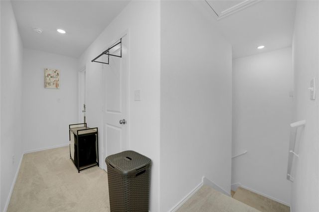 36 Trinity CIR, Lockhart, TX 78644