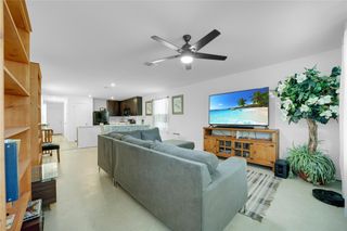 36 Trinity CIR, Lockhart, TX 78644
