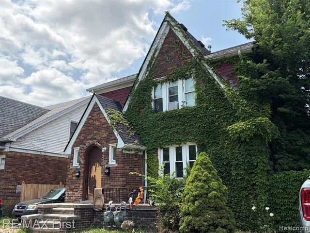 5081 Somerset Avenue, Detroit, MI 48224