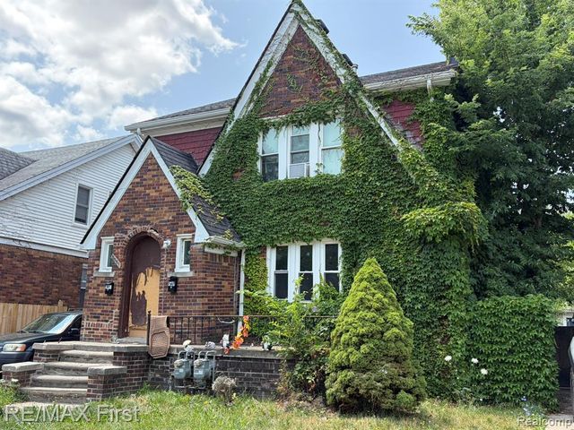 5081 Somerset Avenue, Detroit, MI 48224