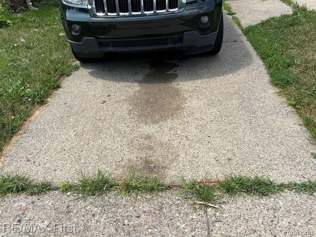 5081 Somerset Avenue, Detroit, MI 48224