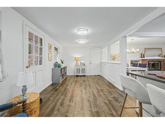 3076 S Holly Pl, Denver, CO 80222