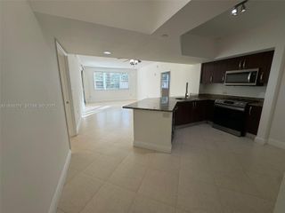 19900 E Country Club Drive 209, Aventura, FL 33180