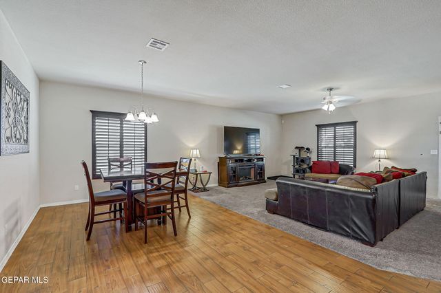 14645 Rockbridge Avenue, El Paso, TX 79938