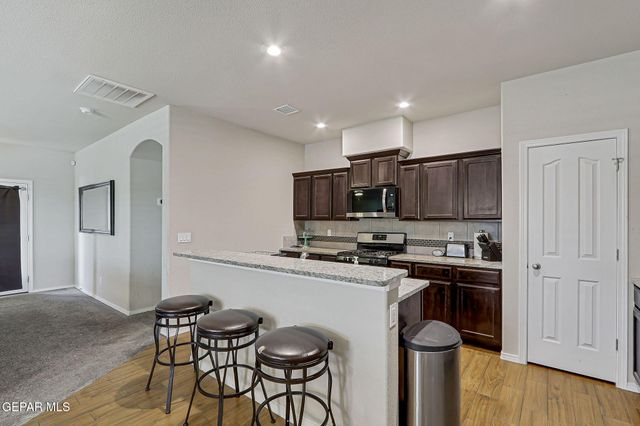 14645 Rockbridge Avenue, El Paso, TX 79938