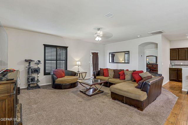 14645 Rockbridge Avenue, El Paso, TX 79938